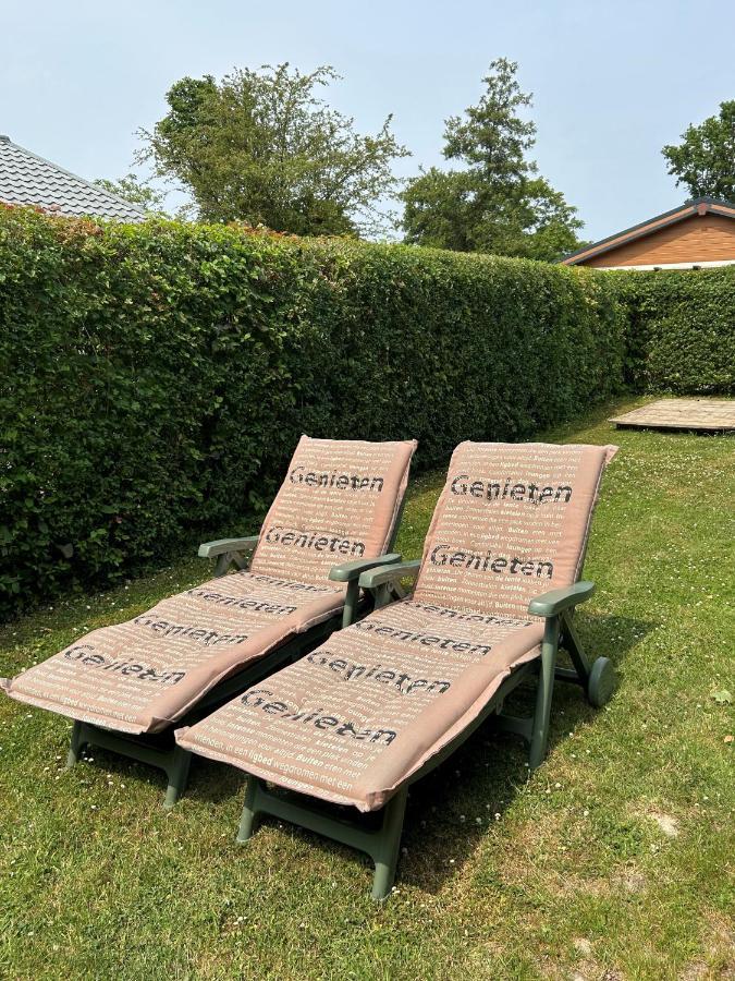 Oosterschelde Lodge Met Veel Privacy En Dicht Bij Het Water Scherpenisse Exterior foto