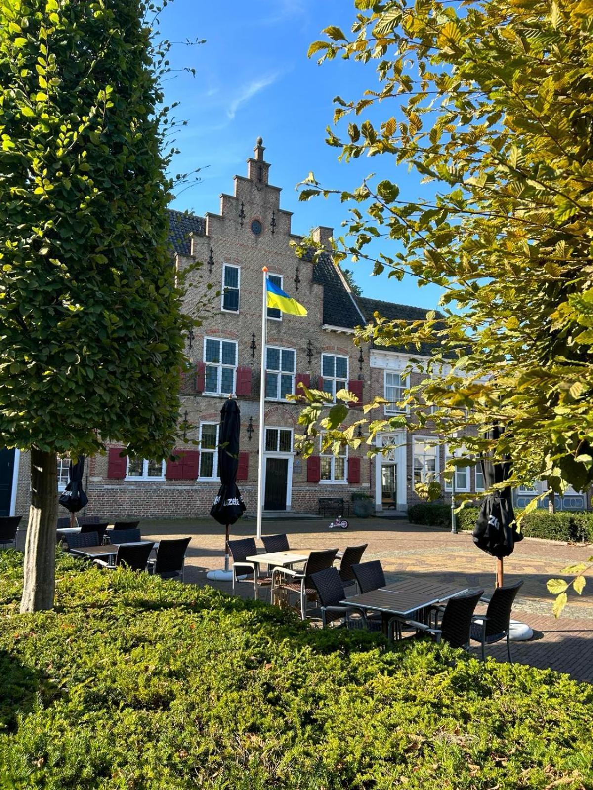 Oosterschelde Lodge Met Veel Privacy En Dicht Bij Het Water Scherpenisse Exterior foto