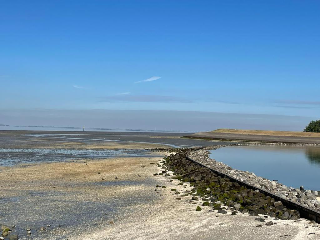 Oosterschelde Lodge Met Veel Privacy En Dicht Bij Het Water Scherpenisse Exterior foto